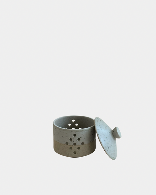 Toscana Garlic Keeper
